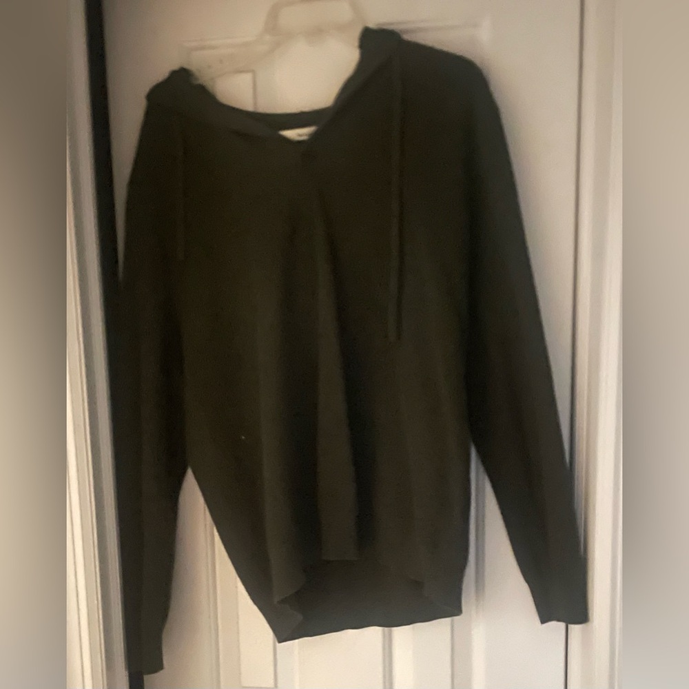 Sweater hoodie